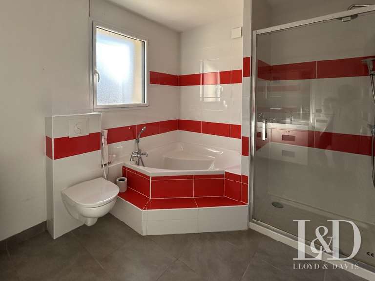 Maison Landerneau - 5 chambres - 279m²