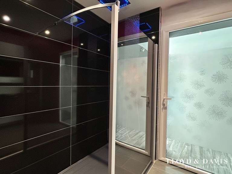 Maison Landerneau - 5 chambres - 279m²