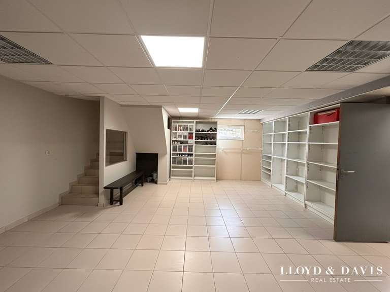 House Landerneau - 5 bedrooms - 279m²