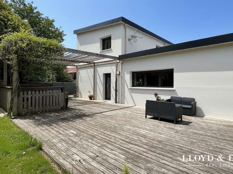 Maison Landerneau - 5 chambres - 279m²