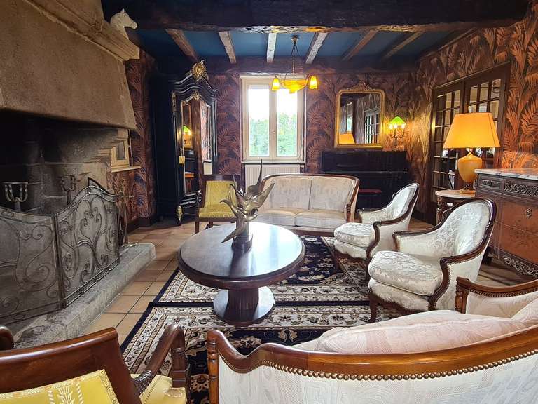 Maison Landivisiau - 6 chambres - 310m²