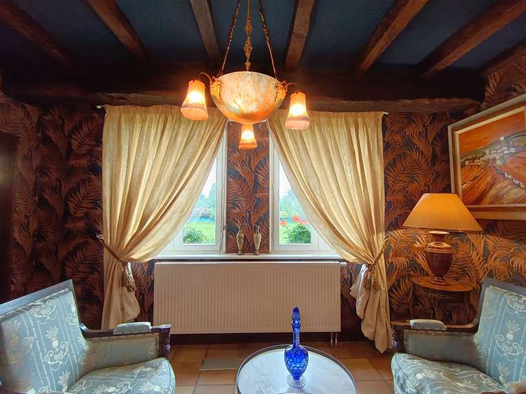 Maison Landivisiau - 6 chambres - 310m²