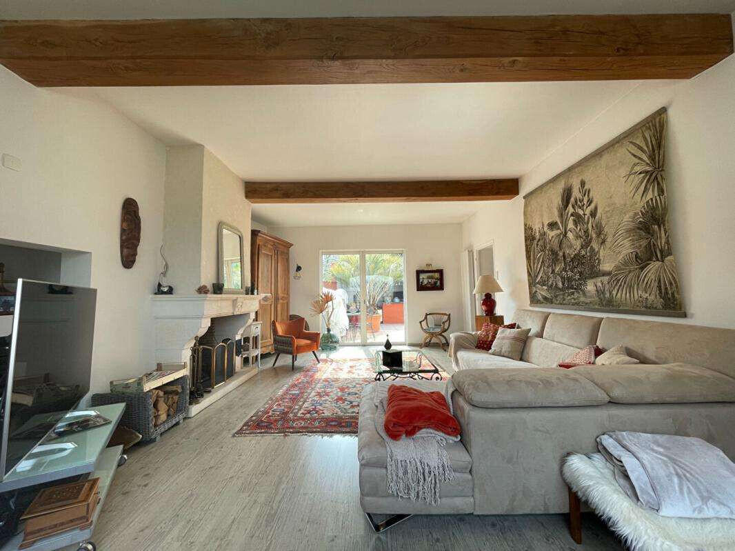 House Langoiran