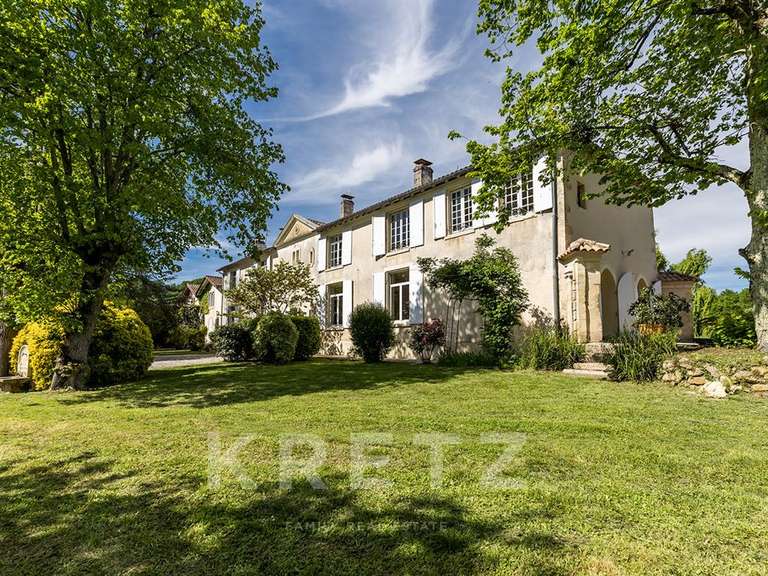 Château Langon - 10 chambres - 650m²