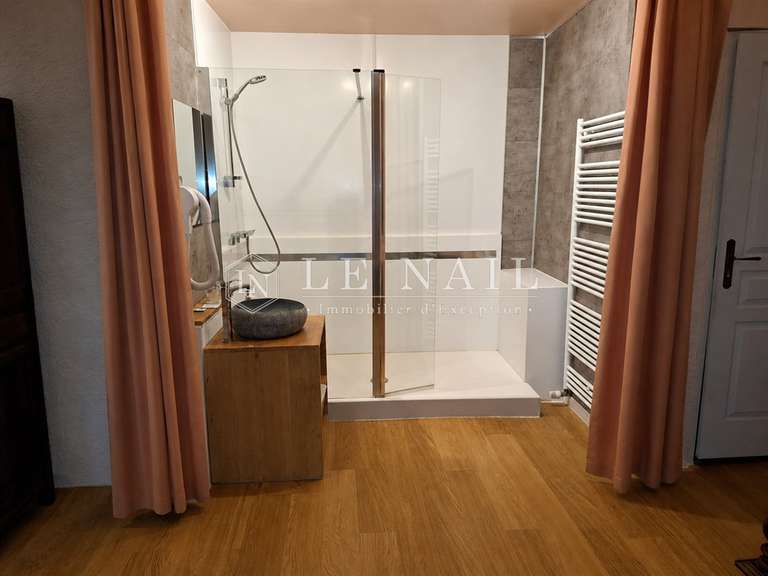 Propriété Langres - 7 chambres - 854m²