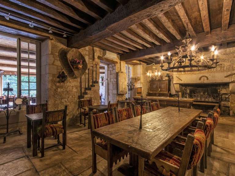 Propriété Langres - 7 chambres - 854m²