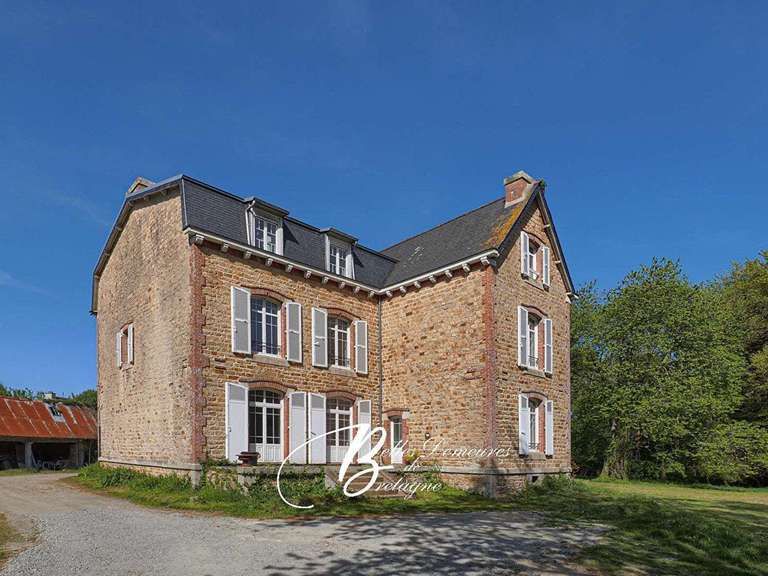 Maison Lannion - 9 chambres