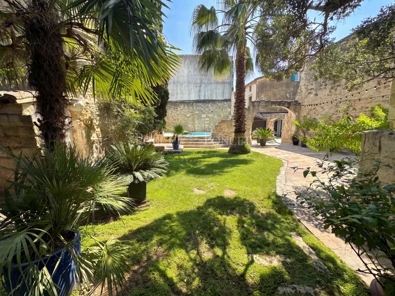 Maison Lansargues - 4 chambres - 210m²