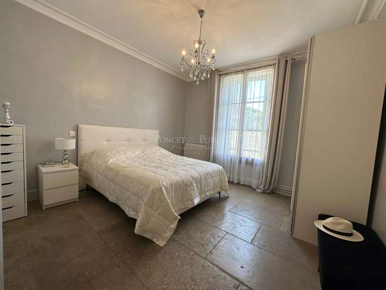 Maison Lansargues - 4 chambres - 210m²