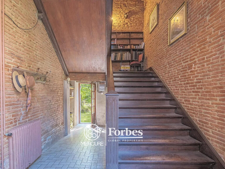Property Lanta - 8 bedrooms - 575m²