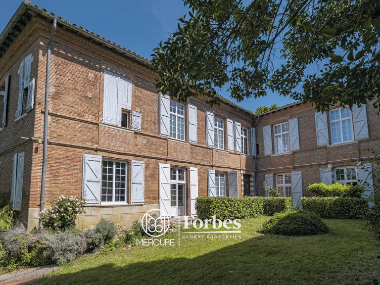 Property Lanta - 8 bedrooms - 575m²
