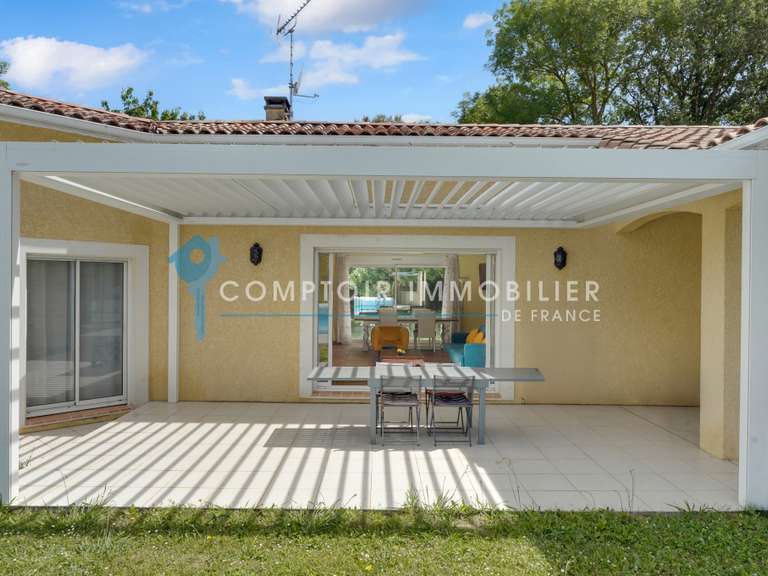 Maison Lapeyrouse-Fossat - 5 chambres - 200m²
