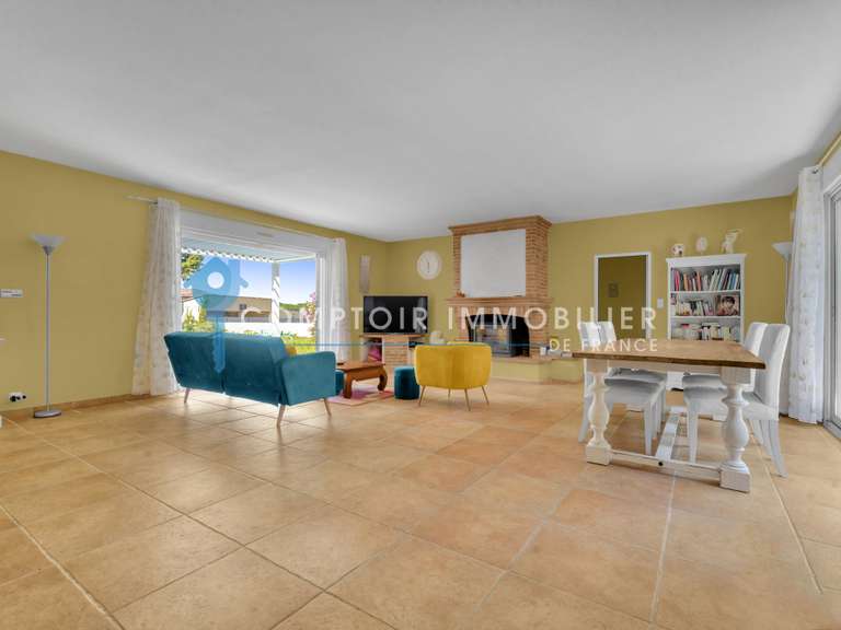 Maison Lapeyrouse-Fossat - 5 chambres - 200m²