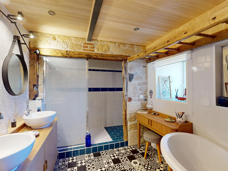 Maison Larnagol - 7 chambres - 400m²