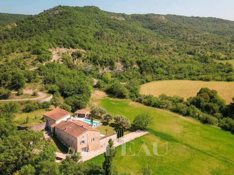 Maison Larnas - 6 chambres - 563m²