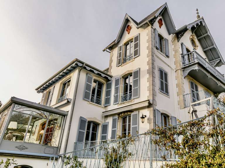 Maison Laroin - 4 chambres - 446m²