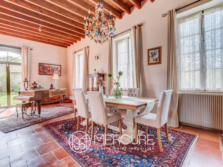 Propriété Larra - 6 chambres - 435m²