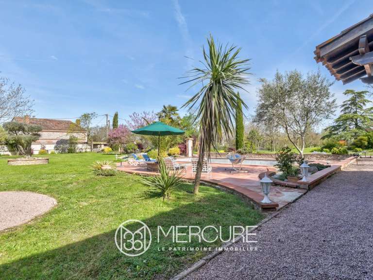 Propriété Larra - 6 chambres - 435m²