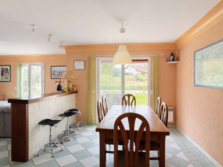 Maison Larressore - 5 chambres - 151m²