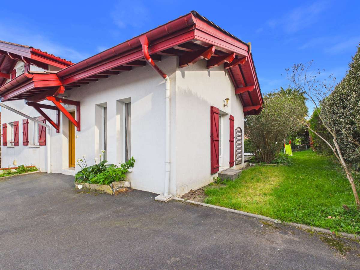 Maison Larressore