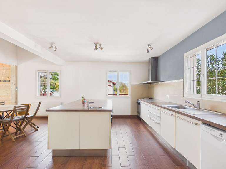 House Larressore - 4 bedrooms - 157m²