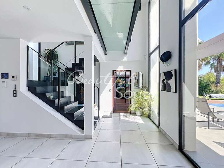 Villa Latour-Bas-Elne - 4 chambres - 209m²
