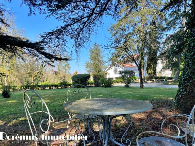 Maison Latresne - 4 chambres - 171m²