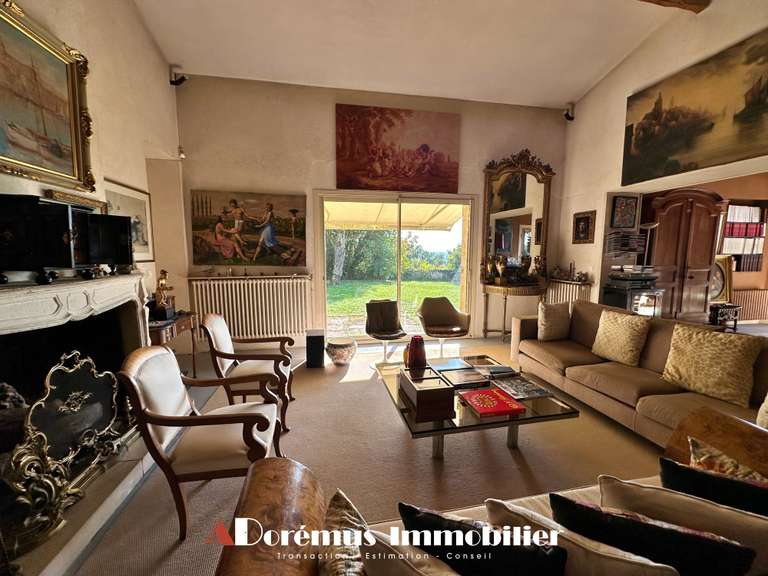 House Latresne - 4 bedrooms - 255m²