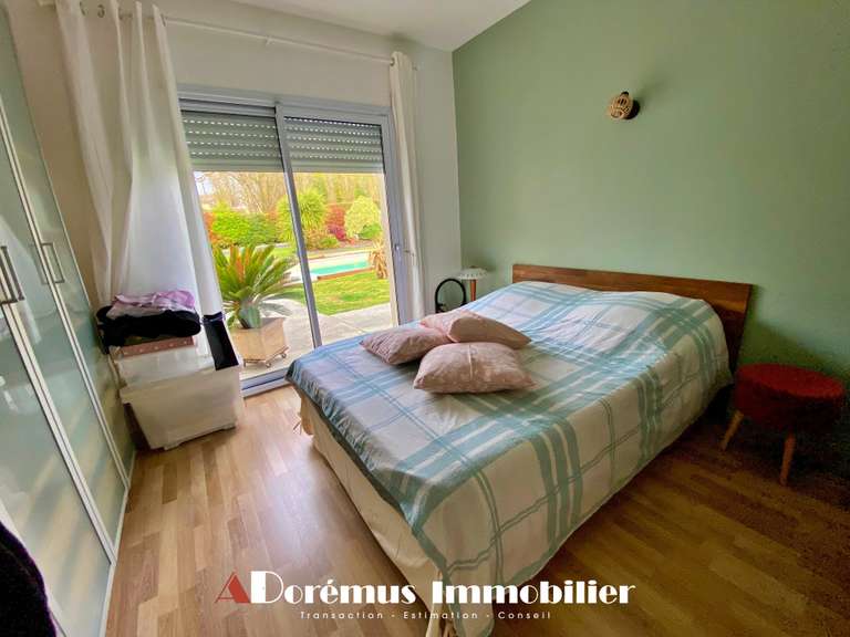 Maison Latresne - 3 chambres - 156m²