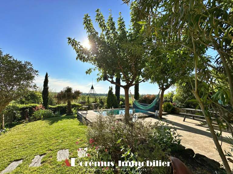 House Latresne - 3 bedrooms - 207m²