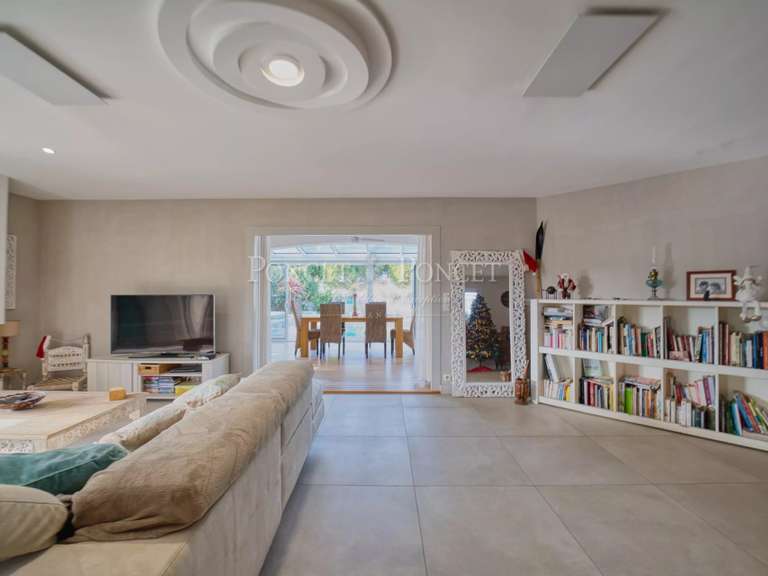 Maison Lattes - 4 chambres - 237m²