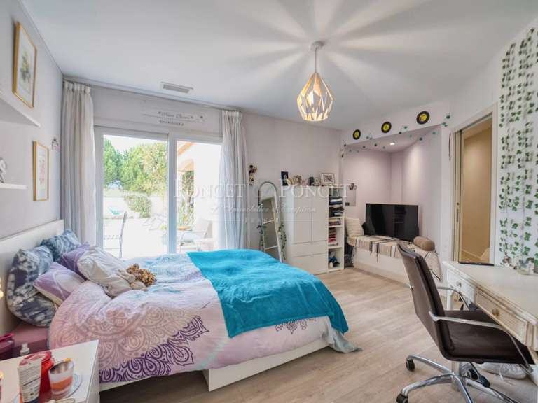 Maison Lattes - 4 chambres - 237m²