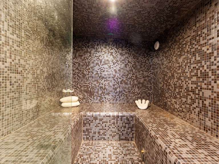 Maison Lattes - 4 chambres - 215m²