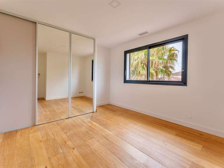 Maison Lattes - 4 chambres - 182m²