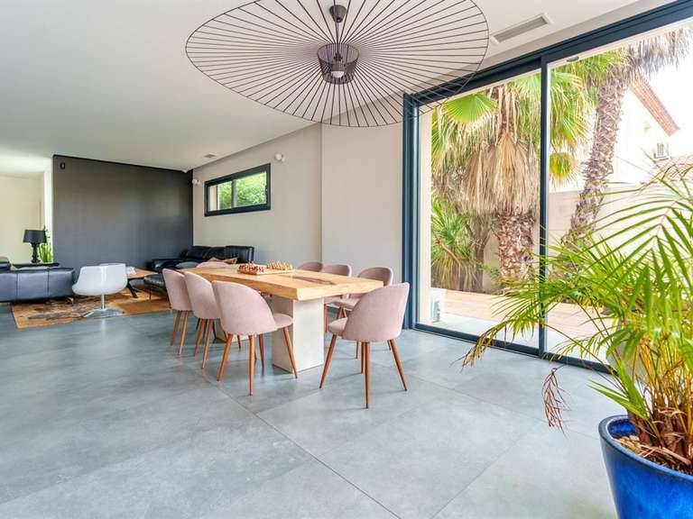 Maison Lattes - 4 chambres - 182m²