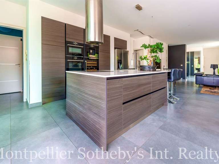 Maison Lattes - 4 chambres - 182m²