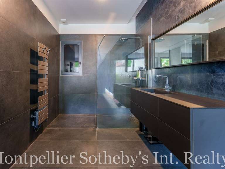 Maison Lattes - 4 chambres - 182m²
