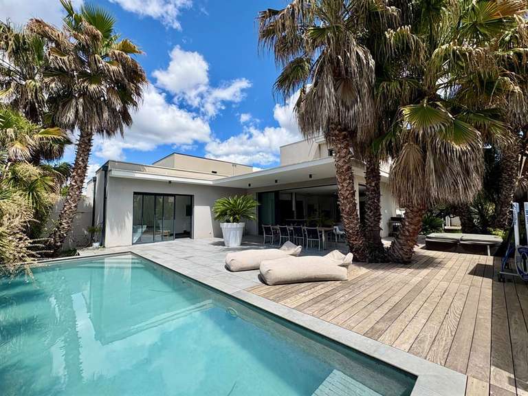 Maison Lattes - 4 chambres - 182m²