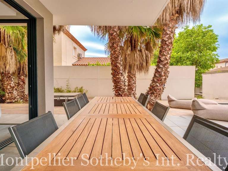Maison Lattes - 4 chambres - 182m²