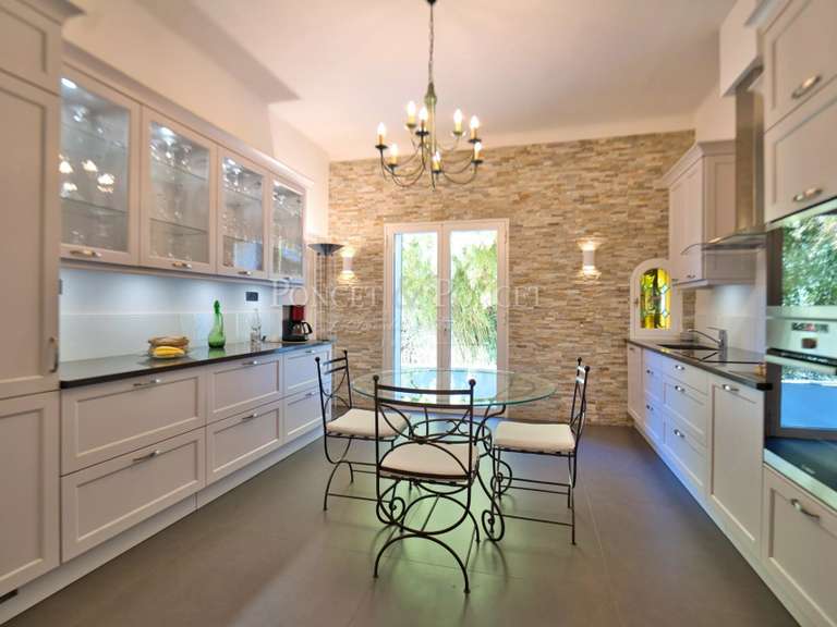 House Lattes - 8 bedrooms - 566m²