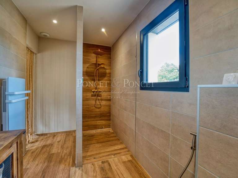 Maison Lattes - 4 chambres - 185m²