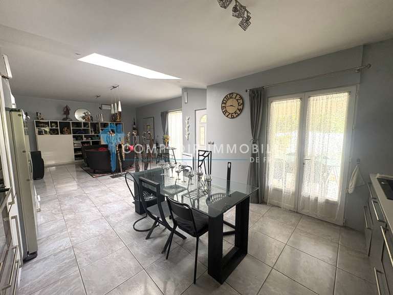 Maison Lattes - 4 chambres - 140m²