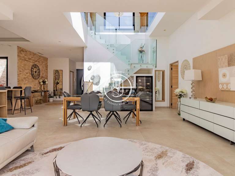 Villa Lattes - 4 chambres - 183m²