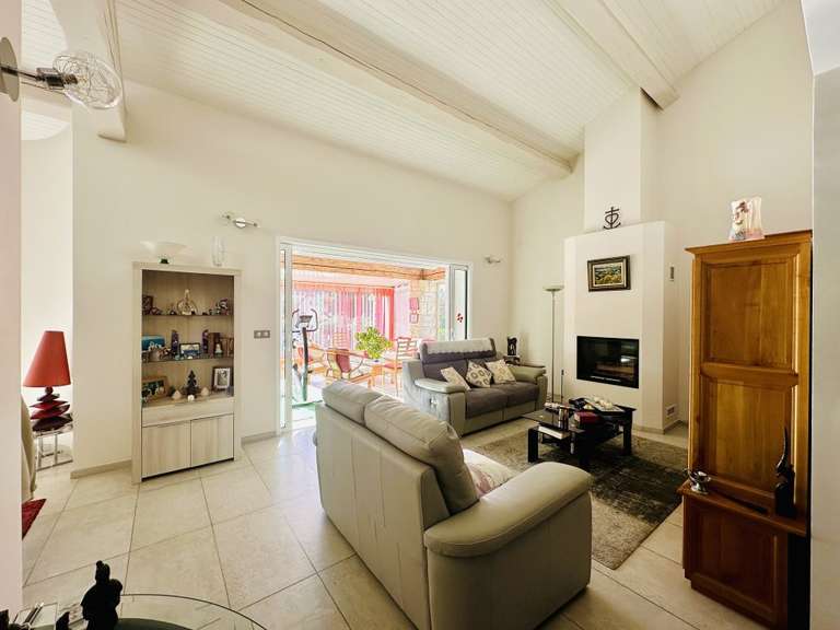 Villa Lattes - 4 chambres - 193m²