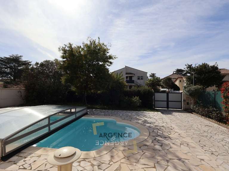 Villa Lattes - 4 chambres - 193m²