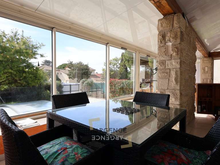 Villa Lattes - 4 chambres - 193m²