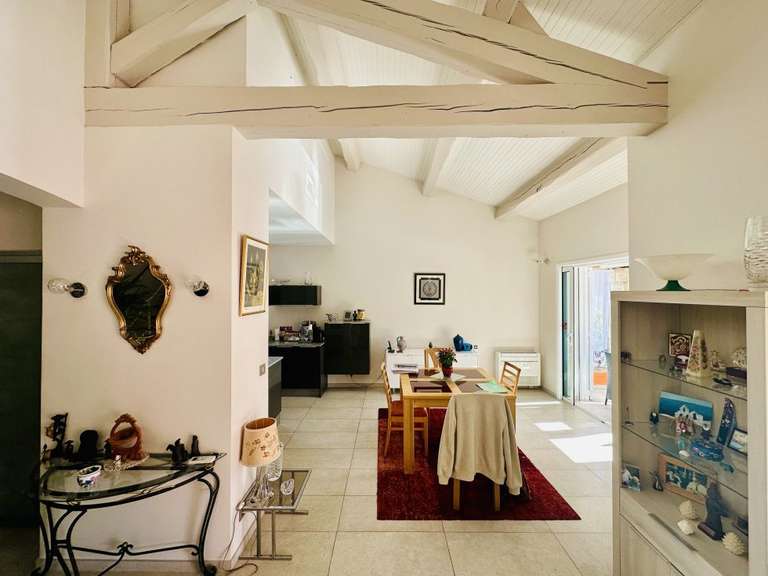 Villa Lattes - 4 chambres - 193m²