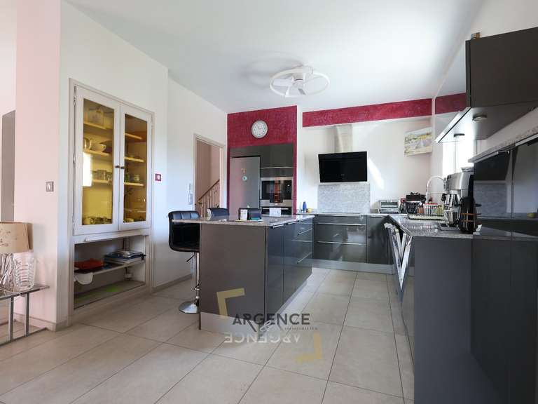 Villa Lattes - 4 chambres - 193m²