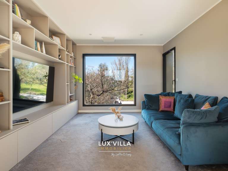 Villa Lattes - 8 chambres - 447m²