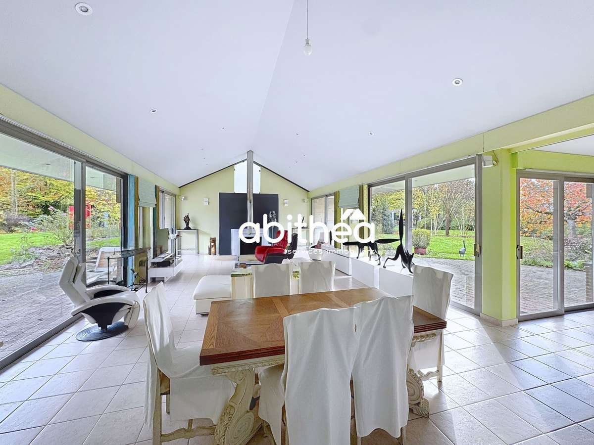 Maison Lattre-Saint-Quentin